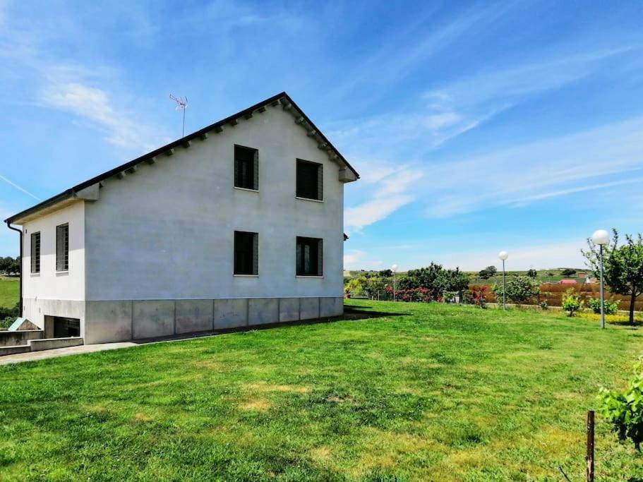 Casa Rural Paraje Valdefuentes ** Монтеэрмосо Экстерьер фото