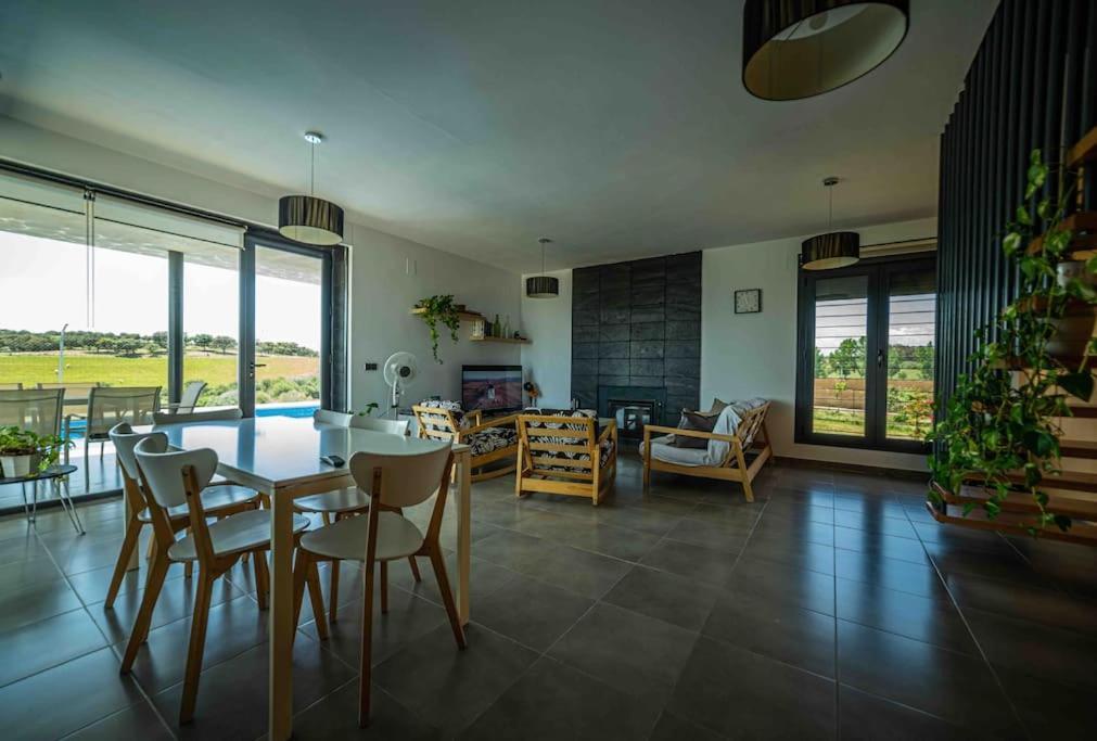 Casa Rural Paraje Valdefuentes ** Монтеэрмосо Экстерьер фото